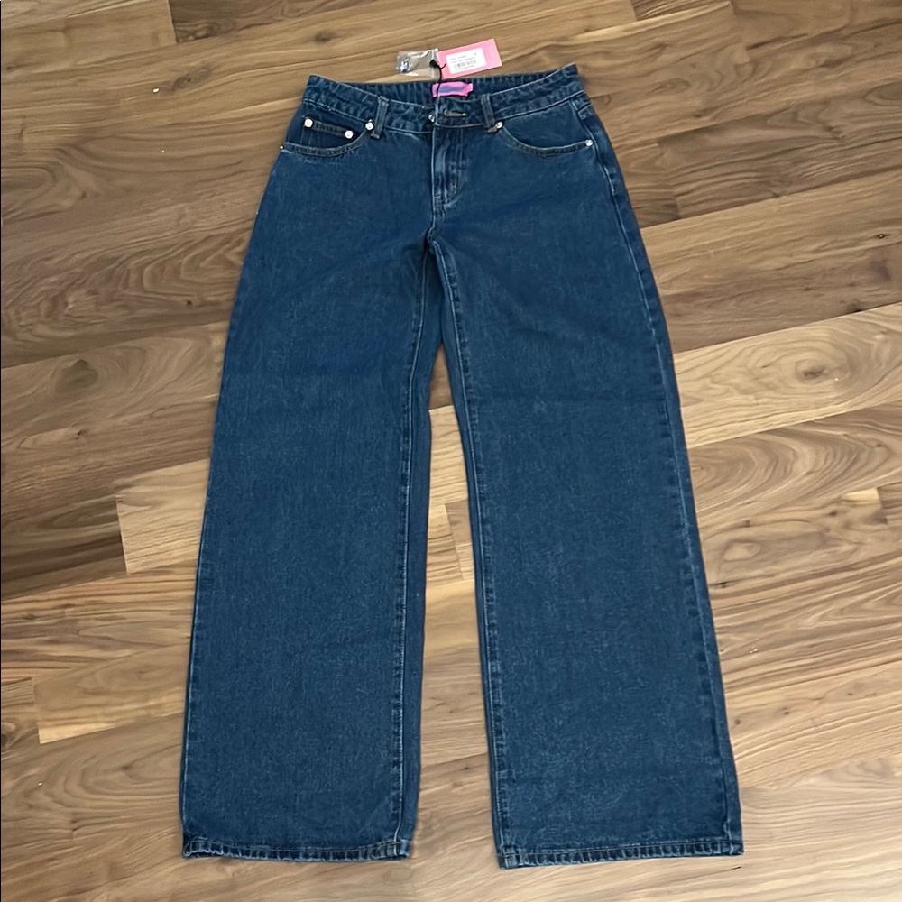 Edikted low rise dark blue wash jeans brand new